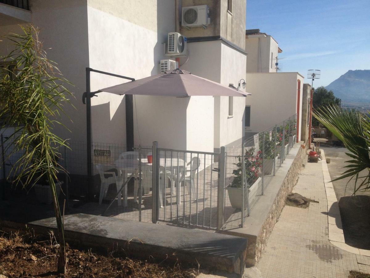 Casa Vacanza Nonna Sarina Custonaci Exteriér fotografie