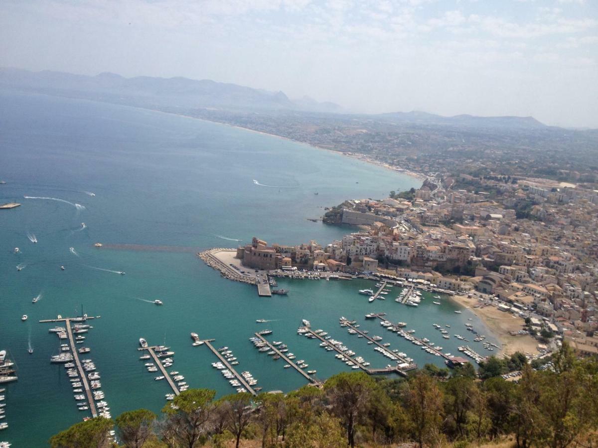 Casa Vacanza Nonna Sarina Custonaci Exteriér fotografie